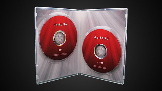 Image of the interior of the DVD case and labels of de:folio.